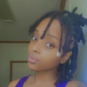 Meet your Posher, Shae